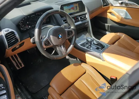 2022 BMW M850Xi из США, поврежденный, VIN WBAGV8C06NCH98097